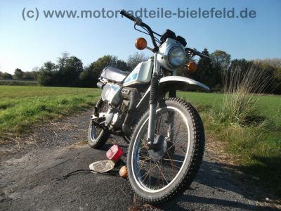 Suzuki_TS_50_ER_KT_XK_Enduro_Mokick_1_Hd__orig__Schluessel_und_Kaufbeleg_aus_1980_-_wie_RG_ZR_TS_GT_RM_50_70_80_90_100_125_ER_X_XK_68.jpg