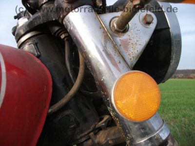Honda_CB_250_K4_B4_rot_HESTRI_30PS_-_wie_CB_CL_SL_250_350_450_K_K0_K1_K2_K3_K4_102.jpg