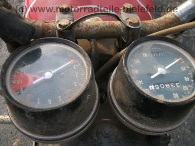 Honda_CB_250_K4_B4_rot_HESTRI_30PS_-_wie_CB_CL_SL_250_350_450_K_K0_K1_K2_K3_K4_108.jpg