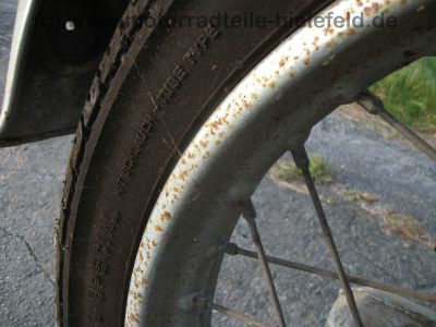 Honda_CB_250_K4_B4_rot_HESTRI_30PS_-_wie_CB_CL_SL_250_350_450_K_K0_K1_K2_K3_K4_115.jpg