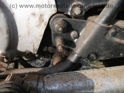Honda_CB_250_K4_B4_rot_HESTRI_30PS_-_wie_CB_CL_SL_250_350_450_K_K0_K1_K2_K3_K4_40.jpg