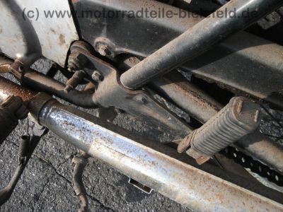 Honda_CB_250_K4_B4_rot_HESTRI_30PS_-_wie_CB_CL_SL_250_350_450_K_K0_K1_K2_K3_K4_57.jpg