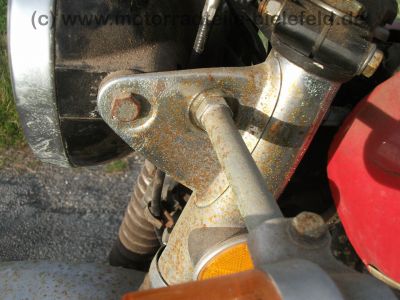 Honda_CB_250_K4_B4_rot_HESTRI_30PS_-_wie_CB_CL_SL_250_350_450_K_K0_K1_K2_K3_K4_59.jpg