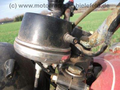 Honda_CB_250_K4_B4_rot_HESTRI_30PS_-_wie_CB_CL_SL_250_350_450_K_K0_K1_K2_K3_K4_60.jpg