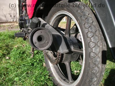 Kawasaki_GPZ_305_Kette_Typ_EX_305_A_rot_Auspuff_KHI_K_070_-_wie_GPz_Z_KZ_CSR_250_305_A_B_C_LTD_BD_Belt_Drive_19.jpg