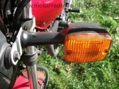 Kawasaki_GPZ_305_Kette_Typ_EX_305_A_rot_Auspuff_KHI_K_070_-_wie_GPz_Z_KZ_CSR_250_305_A_B_C_LTD_BD_Belt_Drive_33.jpg