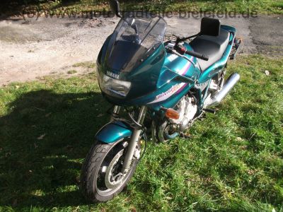 Yamaha_XJ_900_S_Diversion_4KM_gruen_1__Hd__orig__3_441_KM_orig__Gepaecksystem_Koffer-System_Koffer-Traeger_19.jpg