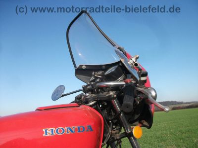 Honda_CJ_250_T_rot_Gepaecktraeger_Lenkungsdaempfer_Verkleidung_M-Lenker_13kW_o__20kW_-_wie_CB_CJ_250_350_360_T_G_64.jpg