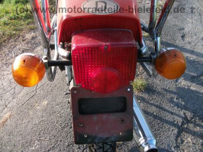 Honda_CJ_250_T_rot_Gepaecktraeger_Lenkungsdaempfer_Verkleidung_M-Lenker_13kW_o__20kW_-_wie_CB_CJ_250_350_360_T_G_8.jpg