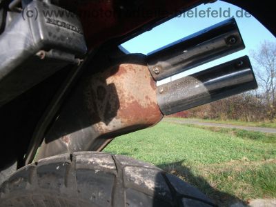 Honda_XL_600_V_Transalp_PD06_rot-weiss_METZELER_Hauptstaender_-_wie_PD10_XRV_650_750_RD03_RD04_23.jpg