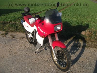 Honda_XL_600_V_Transalp_PD06_rot-weiss_METZELER_Hauptstaender_-_wie_PD10_XRV_650_750_RD03_RD04_65.jpg