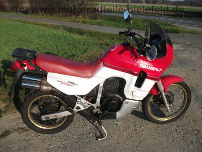 Honda_XL_600_V_Transalp_PD06_rot-weiss_METZELER_Hauptstaender_-_wie_PD10_XRV_650_750_RD03_RD04_66.jpg