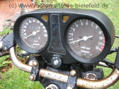 Suzuki_GS_550_D_nackt_Gussraeder_Giuliari_Sitzbank_-_wie_GS_400_500_550_750_B_C_D_E_ET_84.jpg