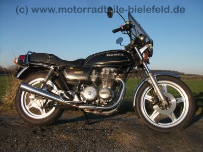 Honda_CB_650_RC03_schwarz_original_2_Hd__-_wie_C_Custom_RC05_RC08_Nighthawk_CB_750_KZ_RC01_RC04_48.jpg