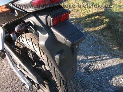 Honda_CBR_125_R_JC34_schwarz_80kmh_-_wie_CBF_CG_CBX_CBZ_125_JC_18_22_23_27_29_40_11.jpg