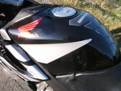 Honda_CBR_125_R_JC34_schwarz_80kmh_-_wie_CBF_CG_CBX_CBZ_125_JC_18_22_23_27_29_40_14.jpg