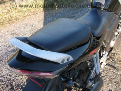 Honda_CBR_125_R_JC34_schwarz_80kmh_-_wie_CBF_CG_CBX_CBZ_125_JC_18_22_23_27_29_40_57.jpg
