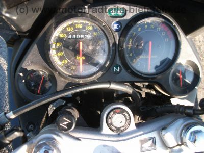 Honda_CBR_125_R_JC34_schwarz_80kmh_-_wie_CBF_CG_CBX_CBZ_125_JC_18_22_23_27_29_40_60.jpg