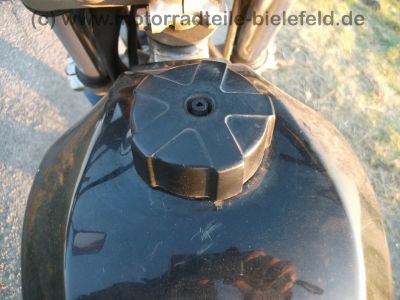 Suzuki_DR_250_S_original_schwarz_SJ42A_-_wie_GN_DR_125_250_400_500_S_SE_SP_370_107.jpg