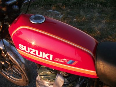 Suzuki_GT_185_original_rot_2-Takt_-_wie_GP_GT_125_200_X5_250_X7_39.jpg
