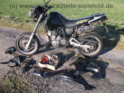 Honda_NX_650_Dominator_RD02_schwarz_Super-Moto_SuMo_Excel_17x3_50_und_17x4_25_-_wie_XL_XR_NX_SLR_FMX_500_600_650_RD_06_08_09_7.jpg