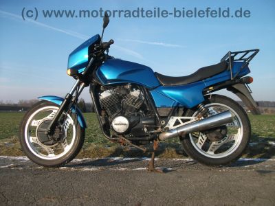 Honda_VT_500_E_PC11_hellblau_25kW_Gepaecktraeger_orig__Auspuff_HMMF9_E_3.jpg