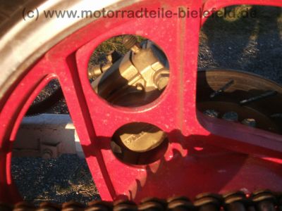 Yamaha_XJ_600_3KM_Cafe-Racer_rot_Tank_Sitz_Monocoque_-_wie_XJ_400_500_550_650_700_750_Maxim_Radian_SECA_51J_3KN_4V8_4K0_11M_41Y_34.jpg