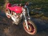 Yamaha_XJ_600_3KM_Cafe-Racer_rot_Tank_Sitz_Monocoque_-_wie_XJ_400_500_550_650_700_750_Maxim_Radian_SECA_51J_3KN_4V8_4K0_11M_41Y_40.jpg