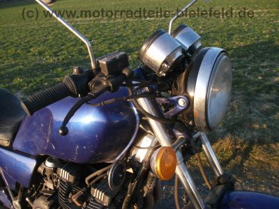 Yamaha_XJ_650_4K0_blau_Kardan-Tourer_Schuh_Koffer-Traeger_-_wie_XJ_400_500_550_600_700_750_Maxim_Radian_SECA_51J_3KN_4V8_3KM_11M_41Y_48.jpg