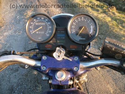 Yamaha_XJ_650_4K0_blau_Kardan-Tourer_Schuh_Koffer-Traeger_-_wie_XJ_400_500_550_600_700_750_Maxim_Radian_SECA_51J_3KN_4V8_3KM_11M_41Y_55.jpg