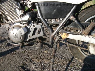 Yamaha_XT_600_E_3TB_rot-weiss_33kW_E-Start_-_wie_SRX-6_XT_TT_250_350_600_R_K_Z_Tenere_2KF_2NF_3UW_43F_34L_55W_1VJ_VJ01_DJ02_19.jpg