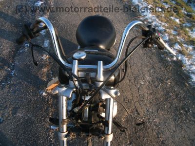 Yamaha_XV_125_S_5AJ_Virago_-_wie_XV_250_535_3LW_3LS_2YL_3BR_3BT_Sachs_Roadster_125_40.jpg