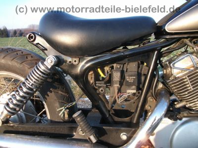 Yamaha_XV_125_S_5AJ_Virago_-_wie_XV_250_535_3LW_3LS_2YL_3BR_3BT_Sachs_Roadster_125_99.jpg
