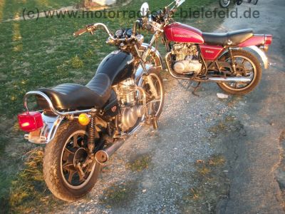 Kawasaki_KZ_440_A_LTD_Chopper_schwarz_Twin_vorverlegte_Fussrastenanlage_-_wie_KZ_Z_LTD_250_400_440_A_B_C_H_LTD_51.jpg