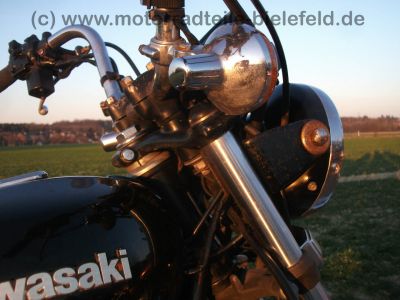 Kawasaki_KZ_440_A_LTD_Chopper_schwarz_Twin_vorverlegte_Fussrastenanlage_-_wie_KZ_Z_LTD_250_400_440_A_B_C_H_LTD_71.jpg