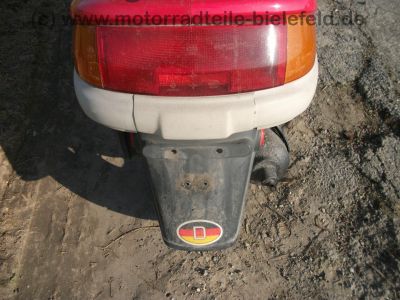 Honda_SJ_50_Bali_AF32_rot_EZ_95_2-Takt_Roller_49_ccm_3kw_50_kmh_54.jpg