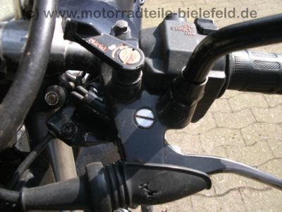 Honda_CBX_550_F_PC04_blau_OSIRIS_Laser_Auspuff_4in1_Magura_Lenker_Stahlflex_Bremsleitung_25kW_34PS_Drosselung_BOE_130.jpg