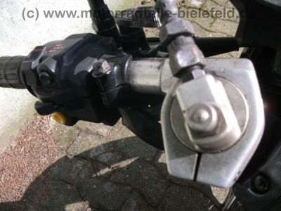 Honda_CBX_550_F_PC04_blau_OSIRIS_Laser_Auspuff_4in1_Magura_Lenker_Stahlflex_Bremsleitung_25kW_34PS_Drosselung_BOE_62.jpg
