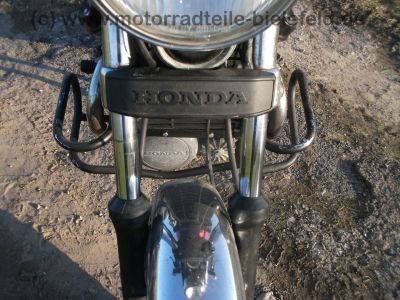 Honda_CX_500_C_PC01_rot_Custom_Chopper_orig__Auspuff_HM_449_462_1a_Chrom-Teile_18.jpg