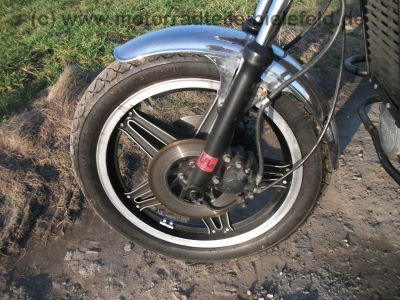 Honda_CX_500_C_PC01_rot_Custom_Chopper_orig__Auspuff_HM_449_462_1a_Chrom-Teile_29.jpg