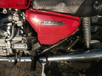 Honda_CX_500_rot_37kW_Front-Maske_JAMA_Auspuff_-_wie_CX_500_C_PC01_1.jpg