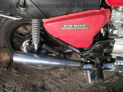 Honda_CX_500_rot_37kW_Front-Maske_JAMA_Auspuff_-_wie_CX_500_C_PC01_36.jpg