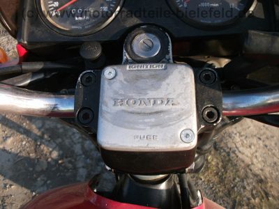 Honda_CX_500_rot_37kW_Front-Maske_JAMA_Auspuff_-_wie_CX_500_C_PC01_44.jpg
