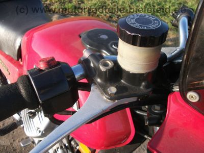 Honda_CX_500_rot_37kW_Front-Maske_JAMA_Auspuff_-_wie_CX_500_C_PC01_56.jpg