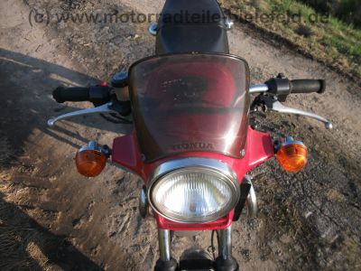 Honda_CX_500_rot_37kW_Front-Maske_JAMA_Auspuff_-_wie_CX_500_C_PC01_88.jpg