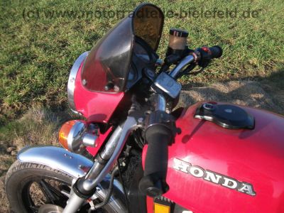 Honda_CX_500_rot_37kW_Front-Maske_JAMA_Auspuff_-_wie_CX_500_C_PC01_94.jpg