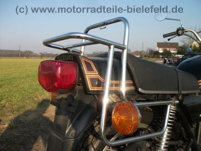 Suzuki_GS_750_E_orig__schwarz_1__Hd__Gepaecktraeger_Sturzbuegel_Breitlenker_67.jpg