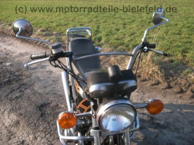 Suzuki_GS_750_E_orig__schwarz_1__Hd__Gepaecktraeger_Sturzbuegel_Breitlenker_85.jpg