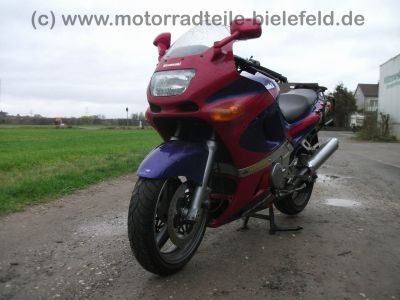 Kawasaki_ZZR_600_E_ZX600E_72kW_Unfall_3x_GIVI_Koffer-Träger_-_wie_GPZ_GPX_ZZ-R_600_1100_C_D_ZX600_A_B_C_D_4.jpg