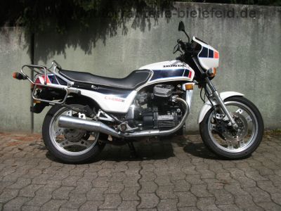 Honda_CX_650_E_RC12_weiss_70PS_Guellepumpe_-_wie_CX_500_650_C_E_PC01_PC06_RC11_1.jpg